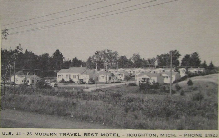 Travelrest Motel - Vintage Postcard